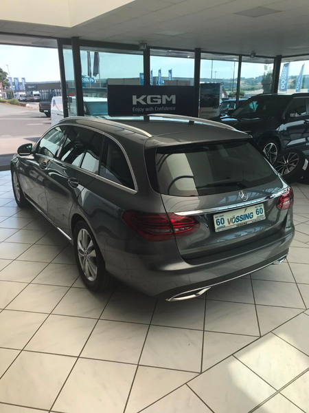 Mercedes-Benz C 180 T-Modell Avantgarde AHK NAVI LED RFK PDC — photo 6
