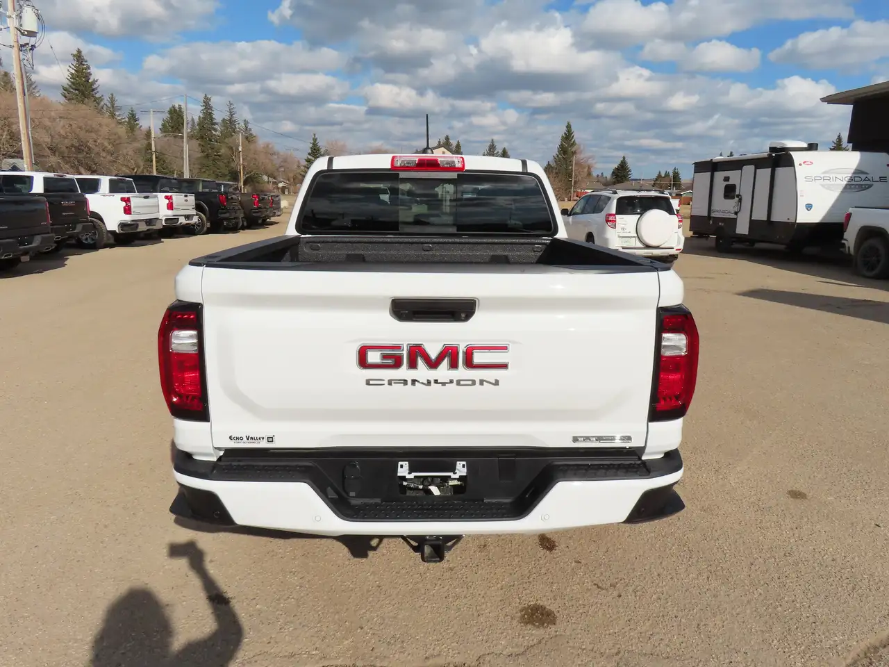 GMC Canyon снимка GMC Canyon