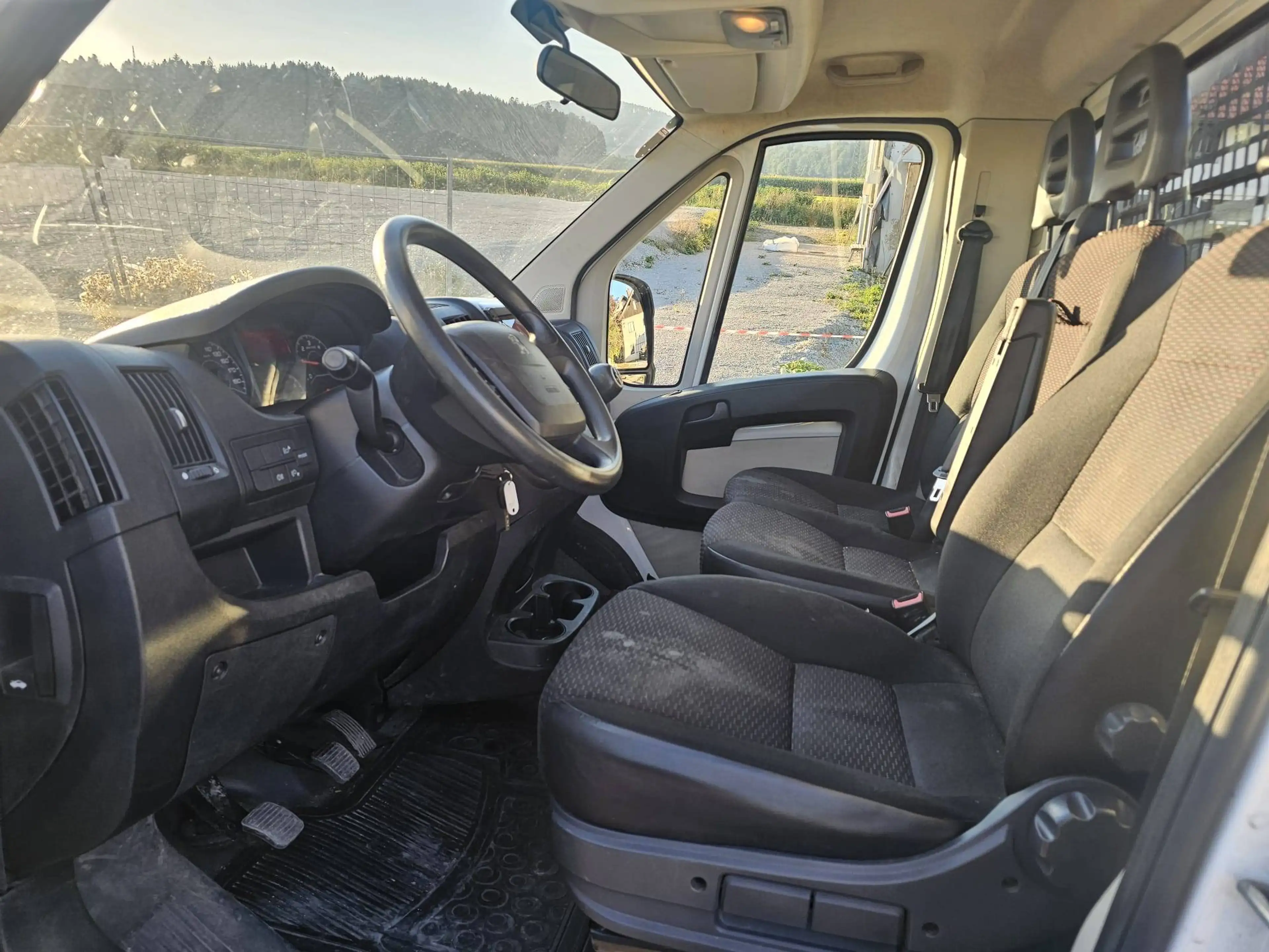 Peugeot Boxer 335 L3 BlueHDi 130 — photo 8