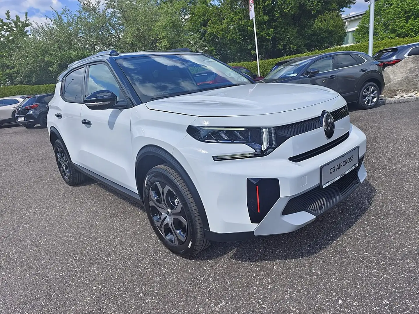 Citroen C3 Aircross Turbo 100 S&S 6-Gang-Manuell Pack PLUS Vorführw... Weiß - 1