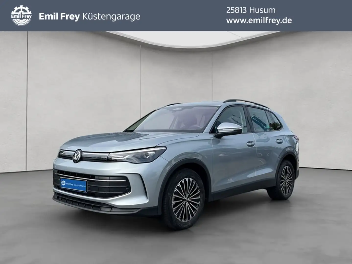 Volkswagen Tiguan 1.5 eTSI DSG Life AHK PANO LED Silber - 1