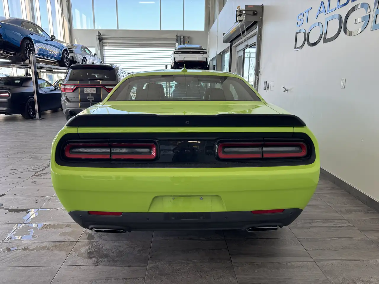 Dodge Challenger 2023