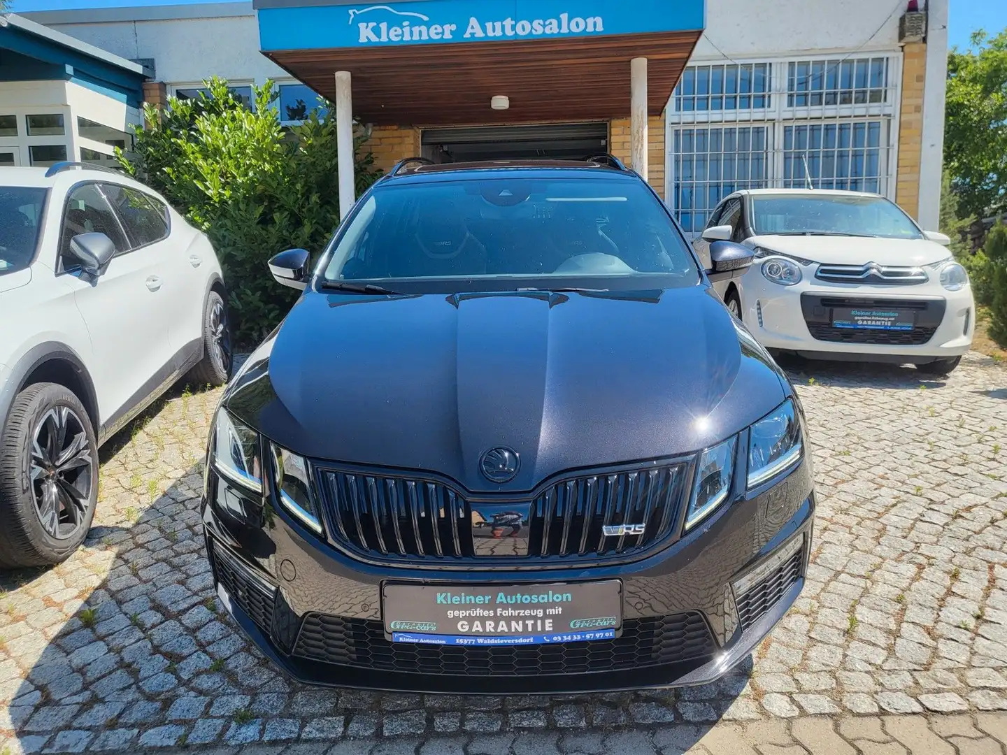 Skoda Octavia RS Panorama/Kamera/ACC/DSG/Navi/LED/18" Zwart - 1