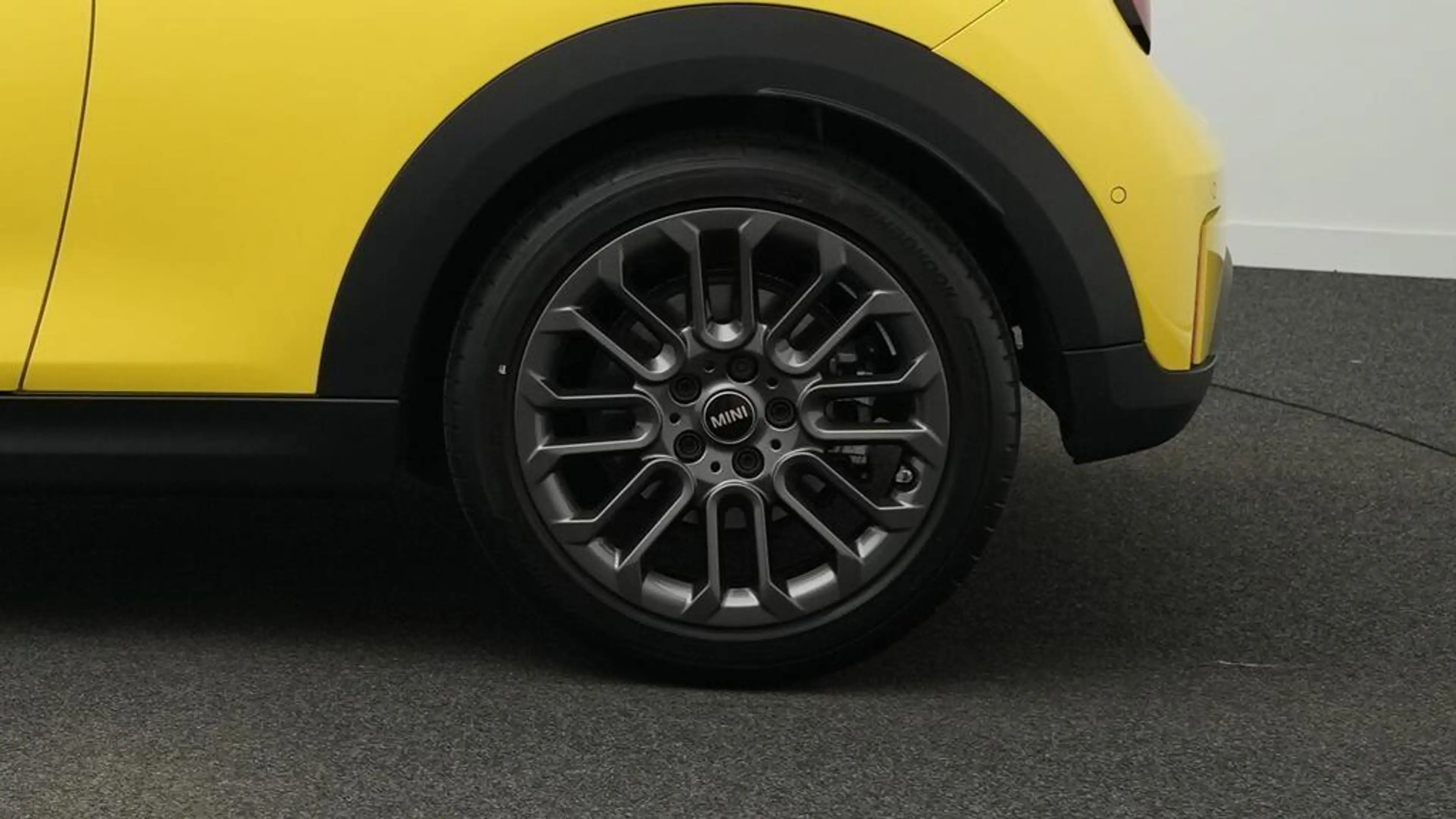 MINI Cooper C Classic Trim — photo 11