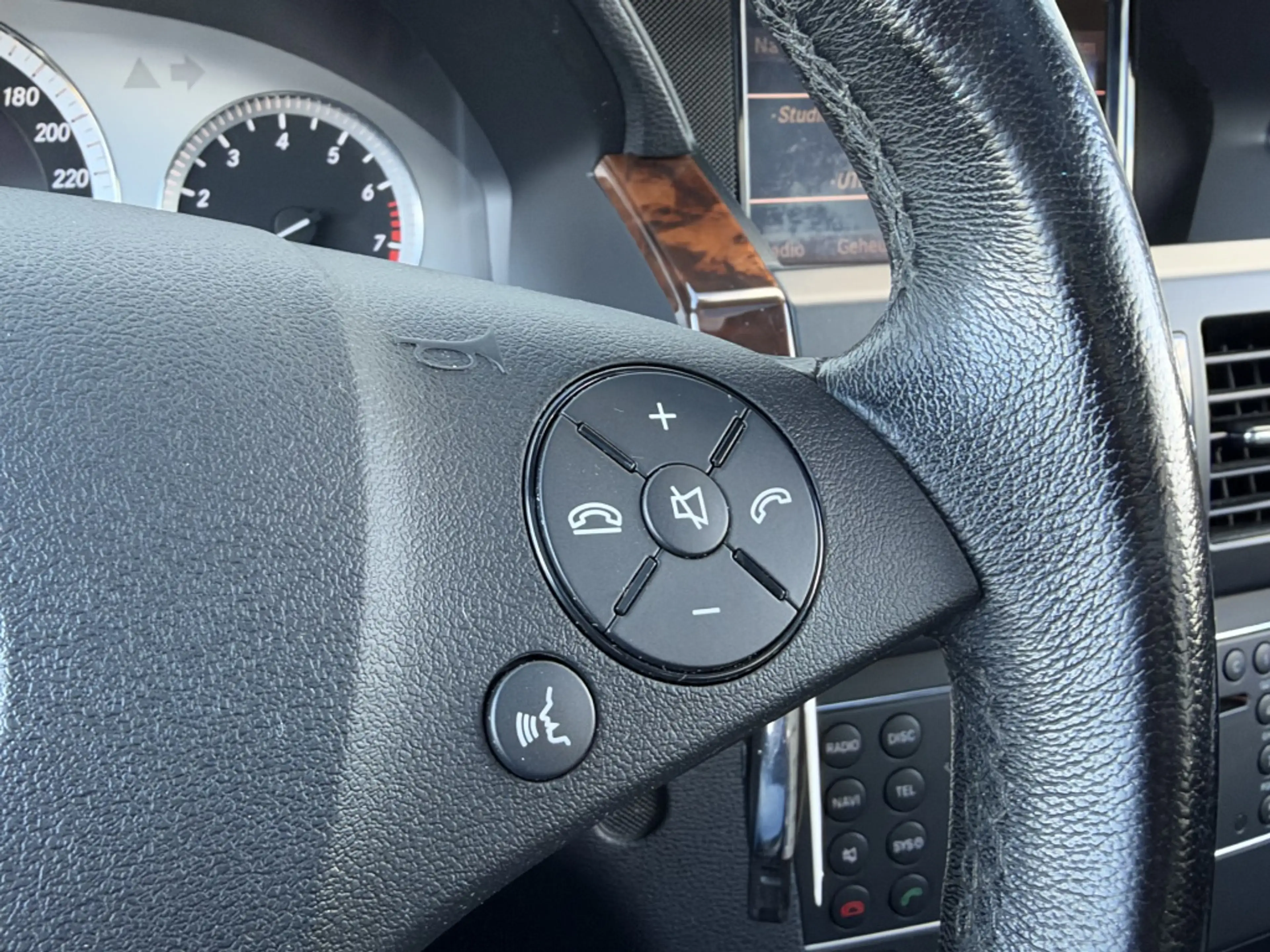 Mercedes-Benz GLK 350 4-Matic Automaat Pano Trekhaak Leer Memory Harman& — photo 22
