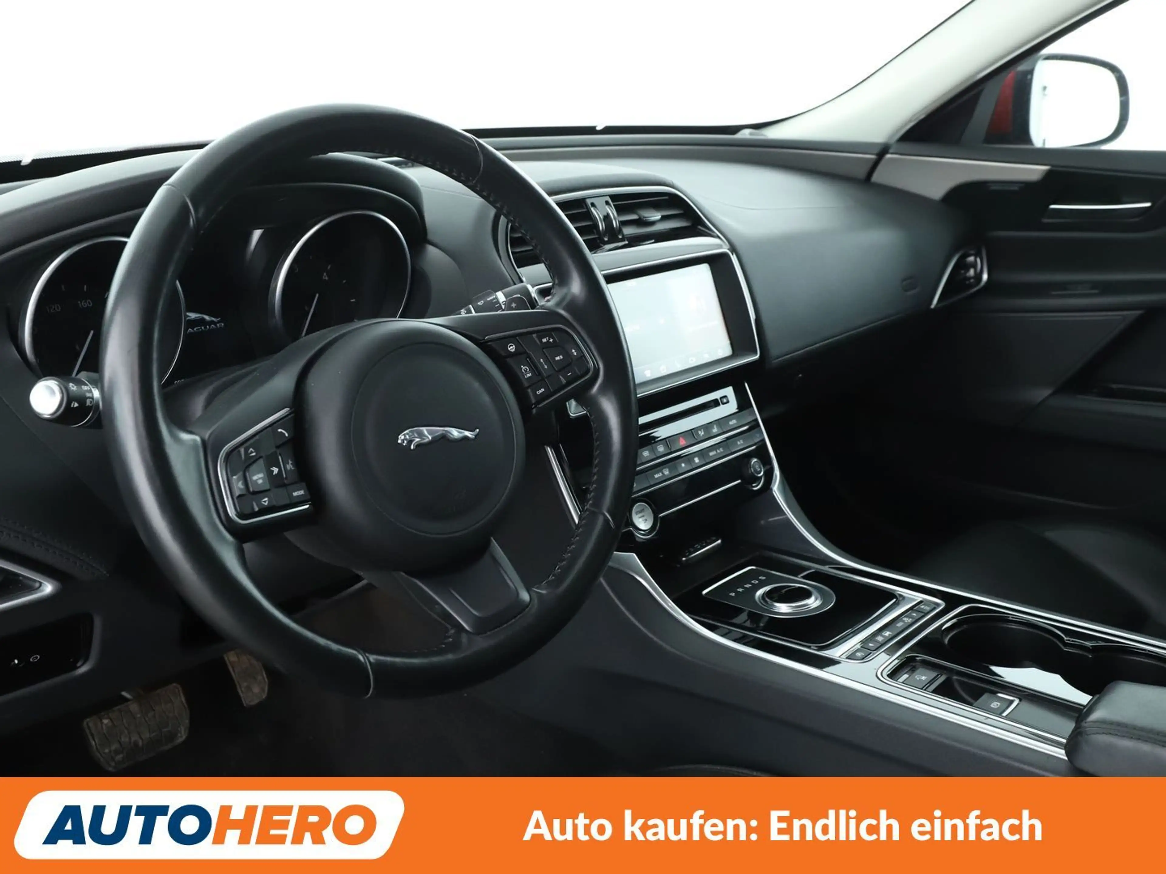 Jaguar XE 20d Portfolio Aut.*NAVI*CAM*BiXENON*SHZ*LHZ* — photo 11