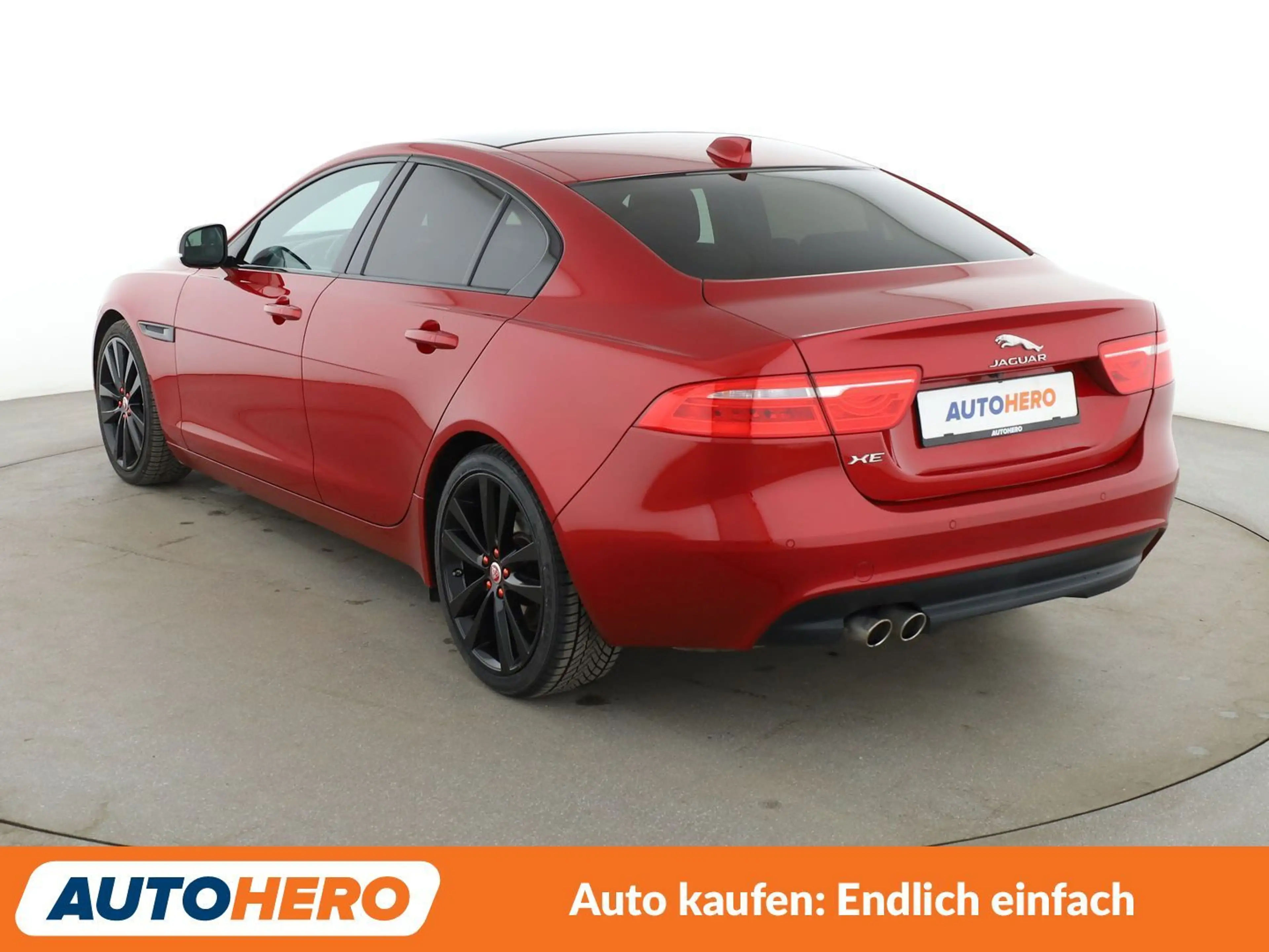 Jaguar XE 20d Portfolio Aut.*NAVI*CAM*BiXENON*SHZ*LHZ* — photo 4