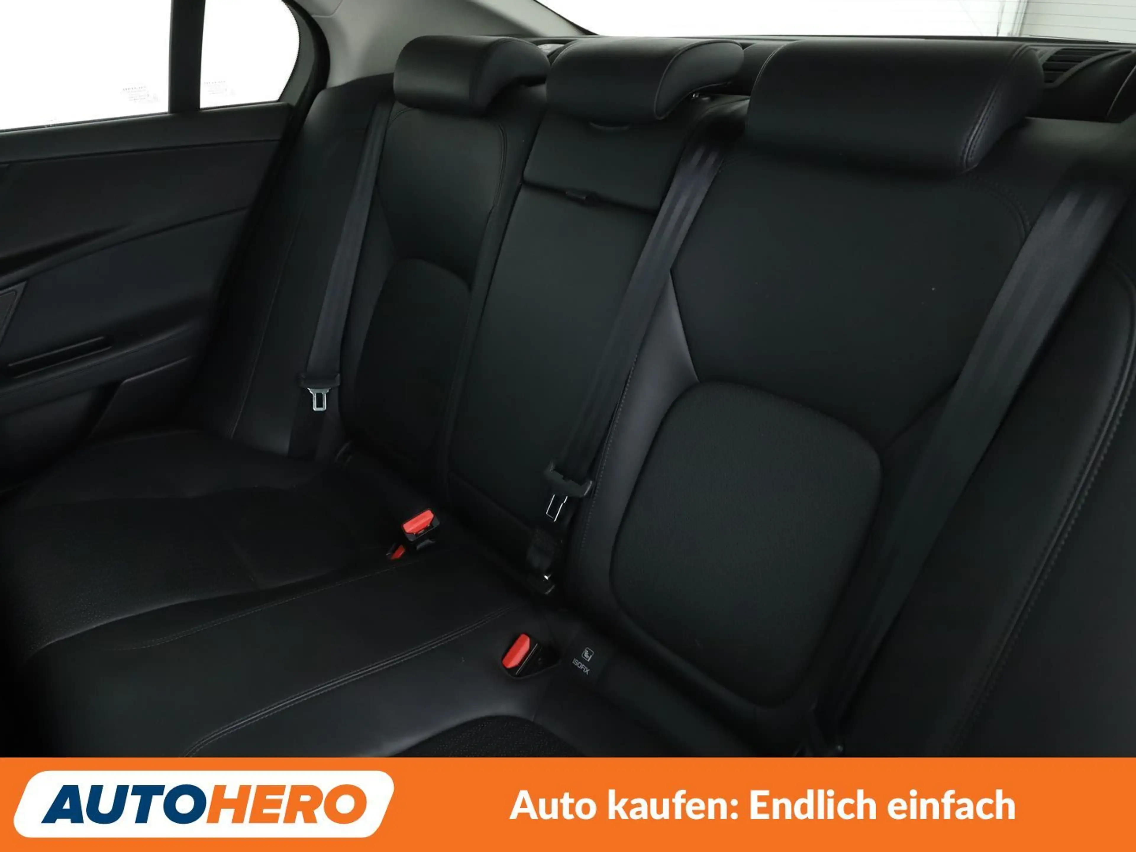 Jaguar XE 20d Portfolio Aut.*NAVI*CAM*BiXENON*SHZ*LHZ* — photo 14