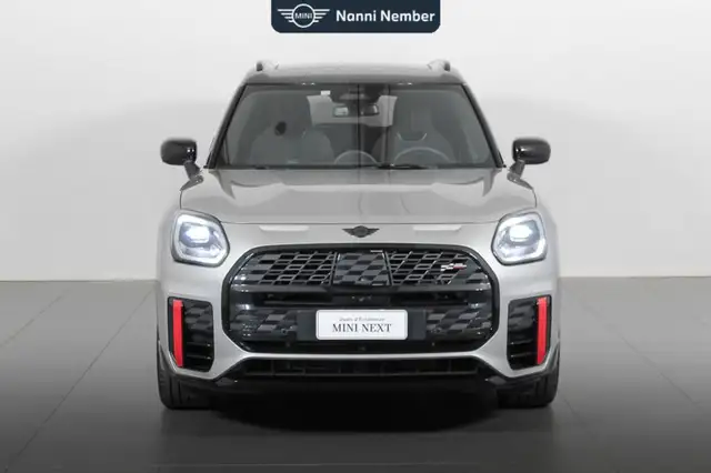 MINI Countryman view 2
