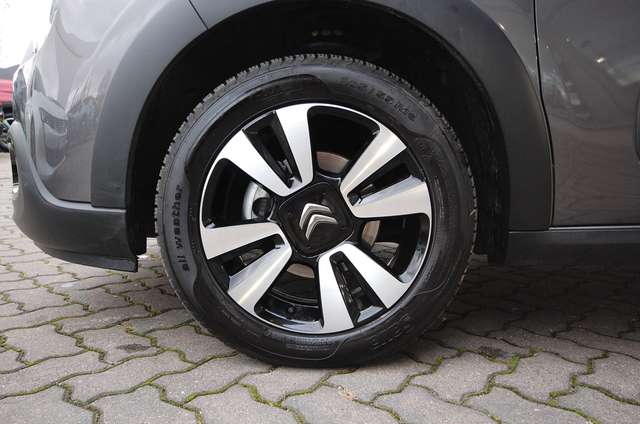 Citroen C3 Max PureTech 110 EAT6 + LED + NAVI + PDC/KAMERA