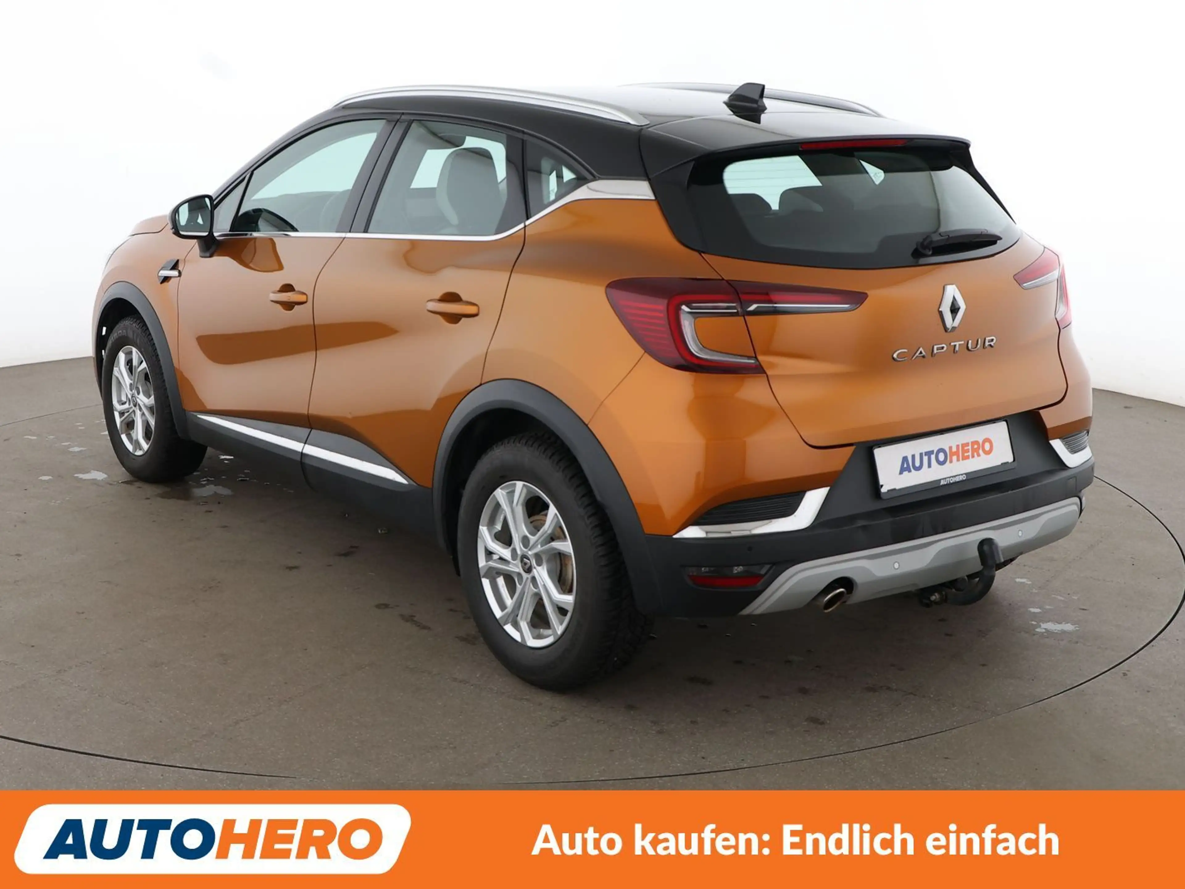 Renault Captur 1.3 TCe Intens Aut*NAVI*LED*TEMPO*CAM*PDC*SHZ* — photo 4