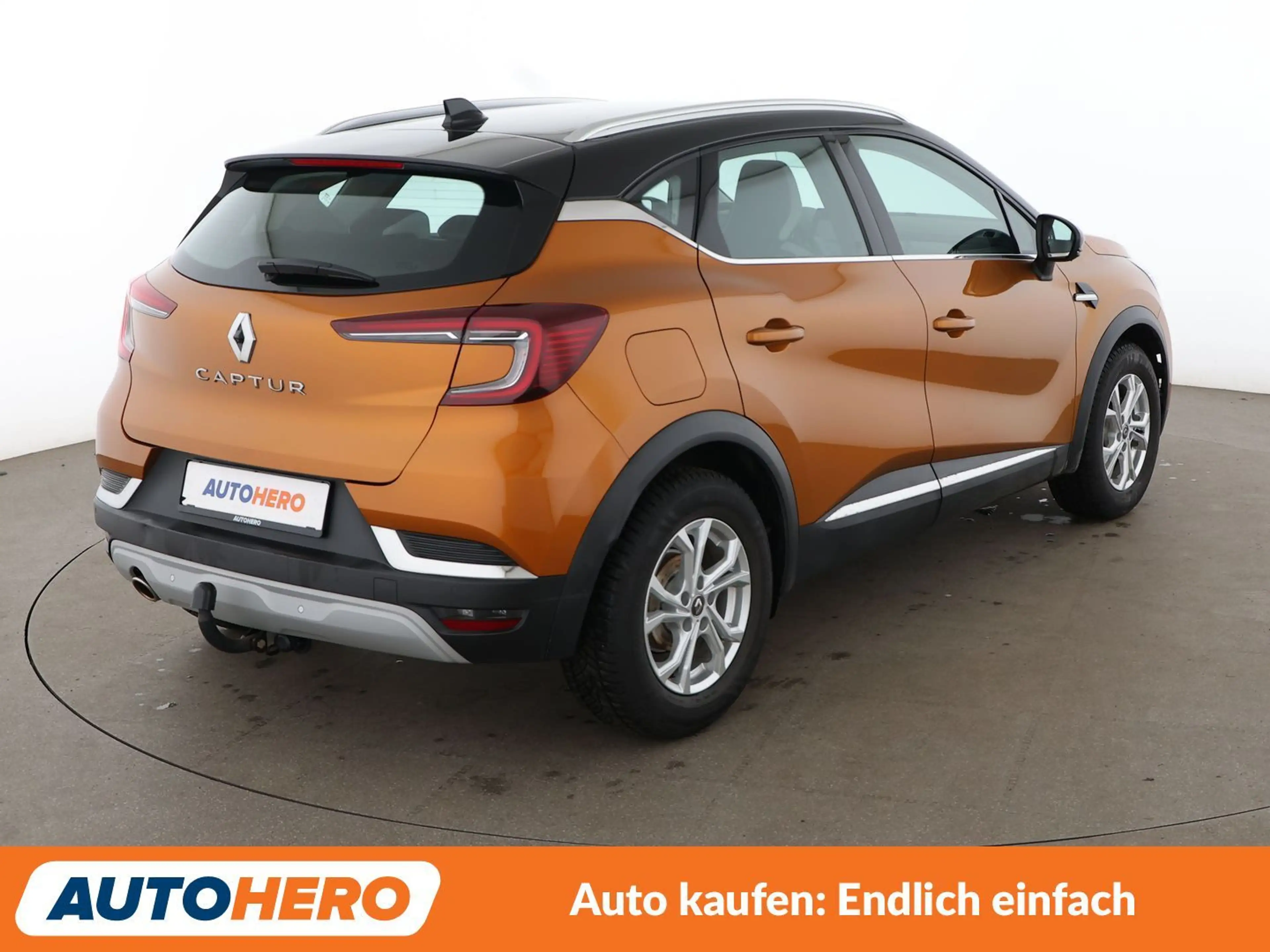 Renault Captur 1.3 TCe Intens Aut*NAVI*LED*TEMPO*CAM*PDC*SHZ* — photo 6