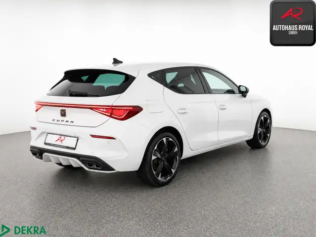 CUPRA Leon view 5