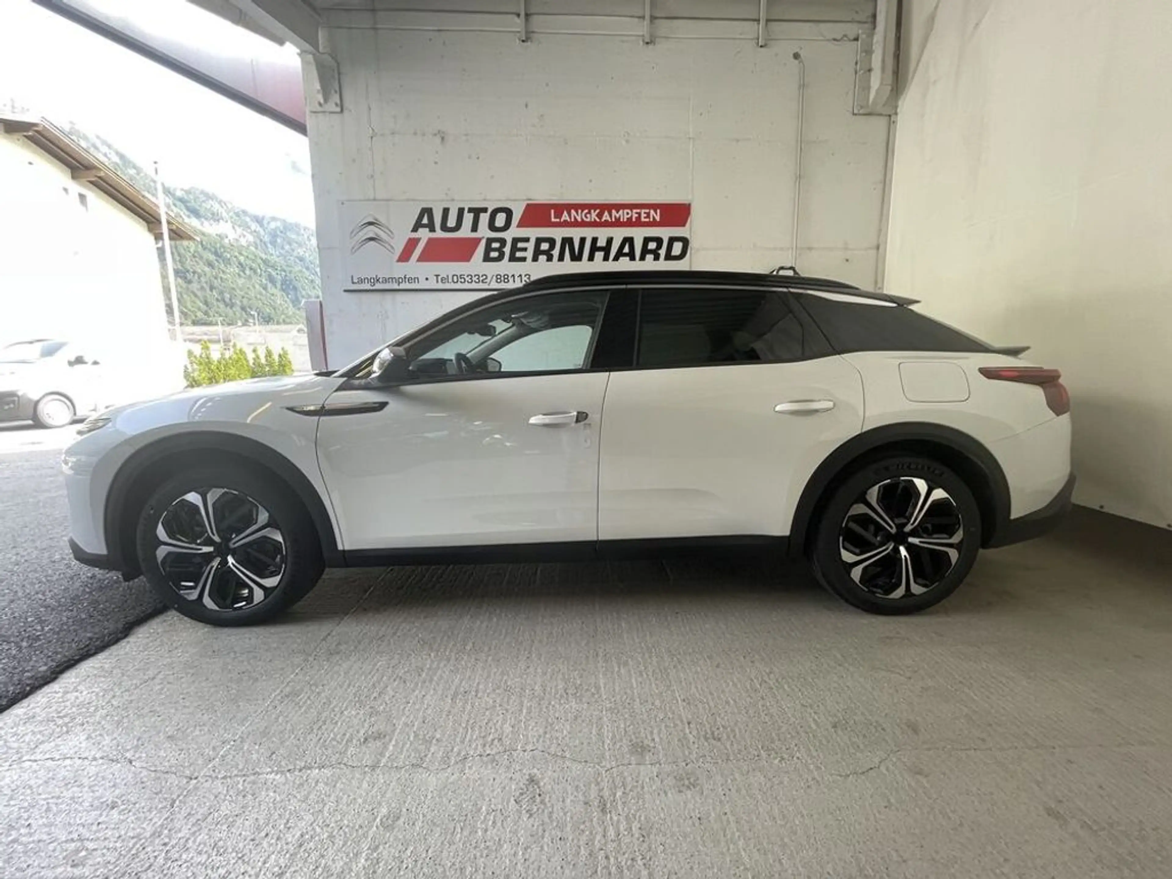 Citroen C5 X Shine Hybrid 225 — photo 4