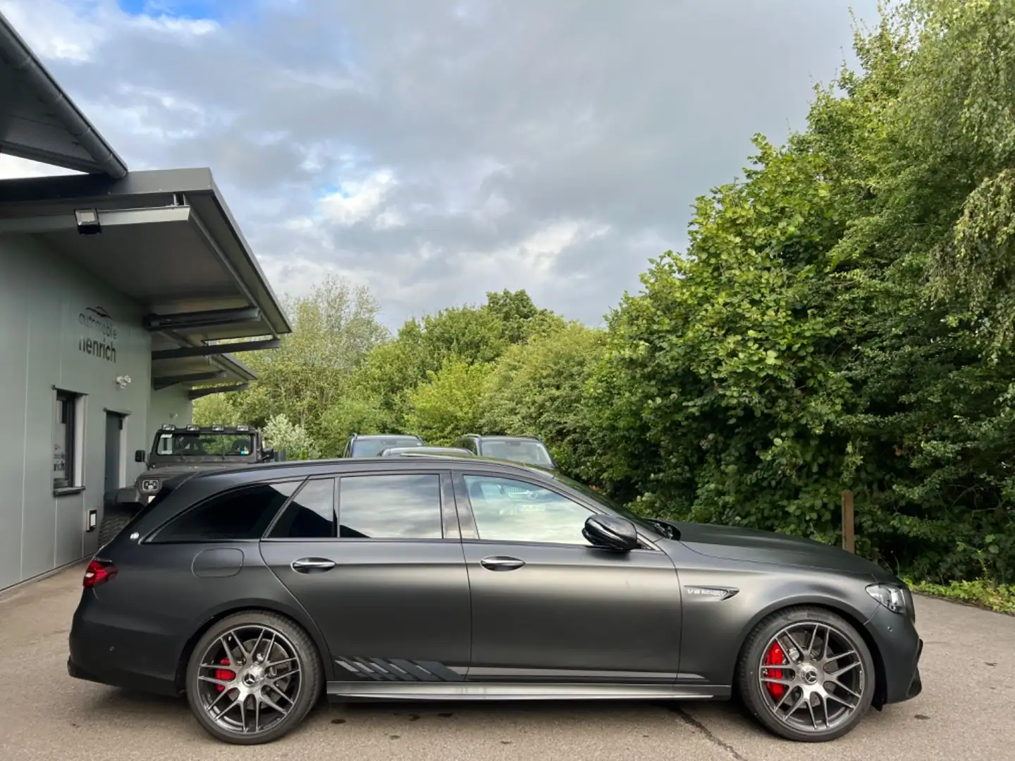 Mercedes-Benz E 63 AMG E 63 S AMG 4Matic Final Edition Grijs - 2