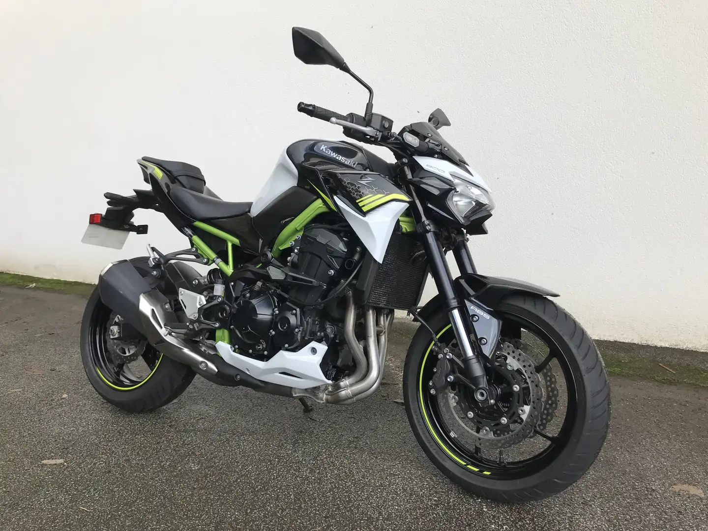 Kawasaki Z 900 Wit - 1