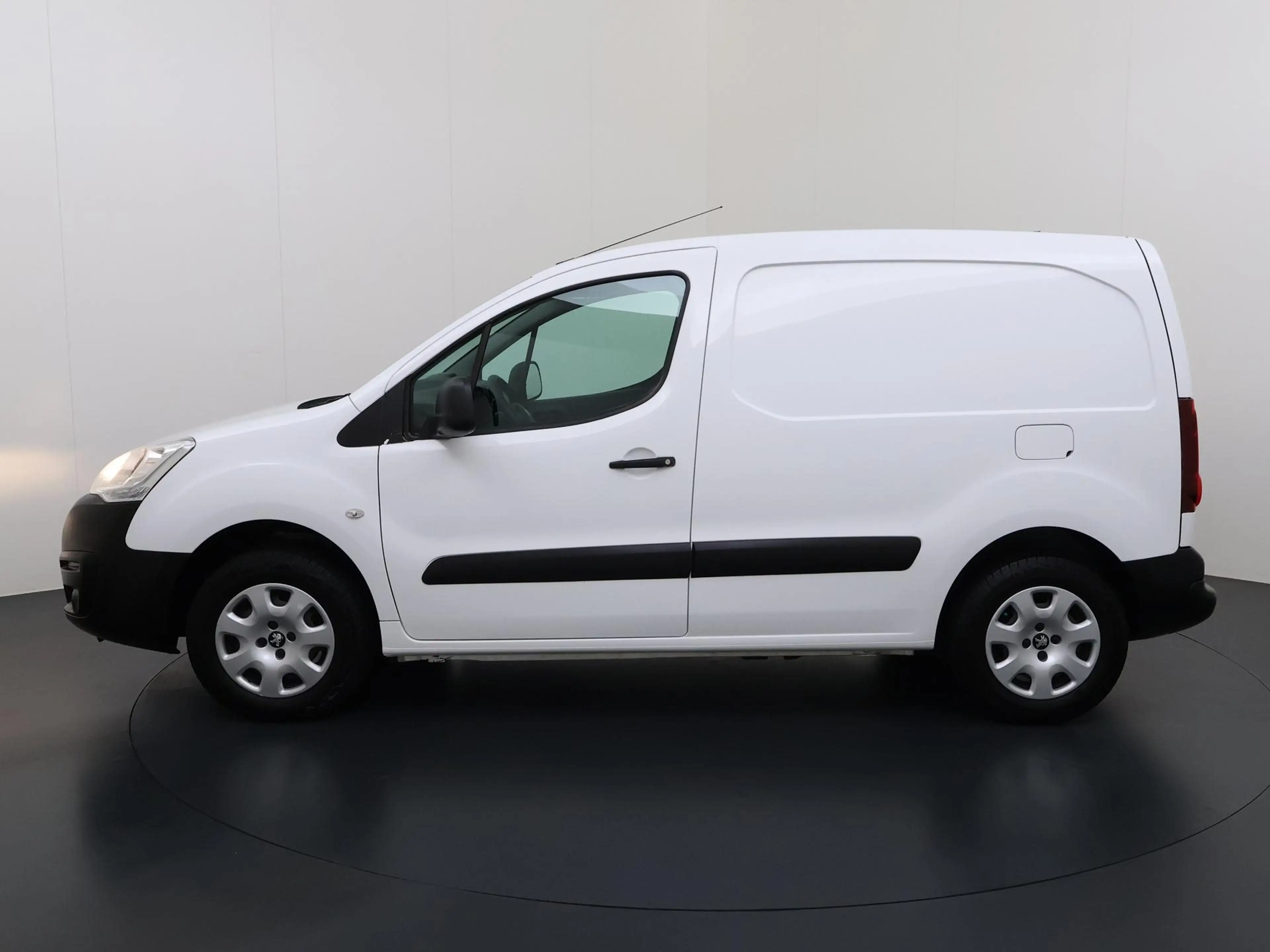 Peugeot Partner Electric L1 Premium | Airco | Parkeersensoren | Cr — photo 2