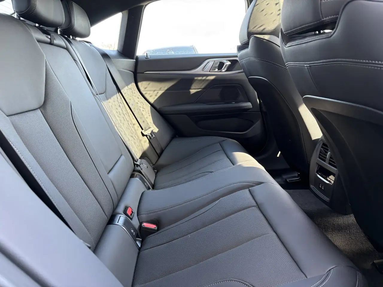 BMW i4 fotografie BMW i4