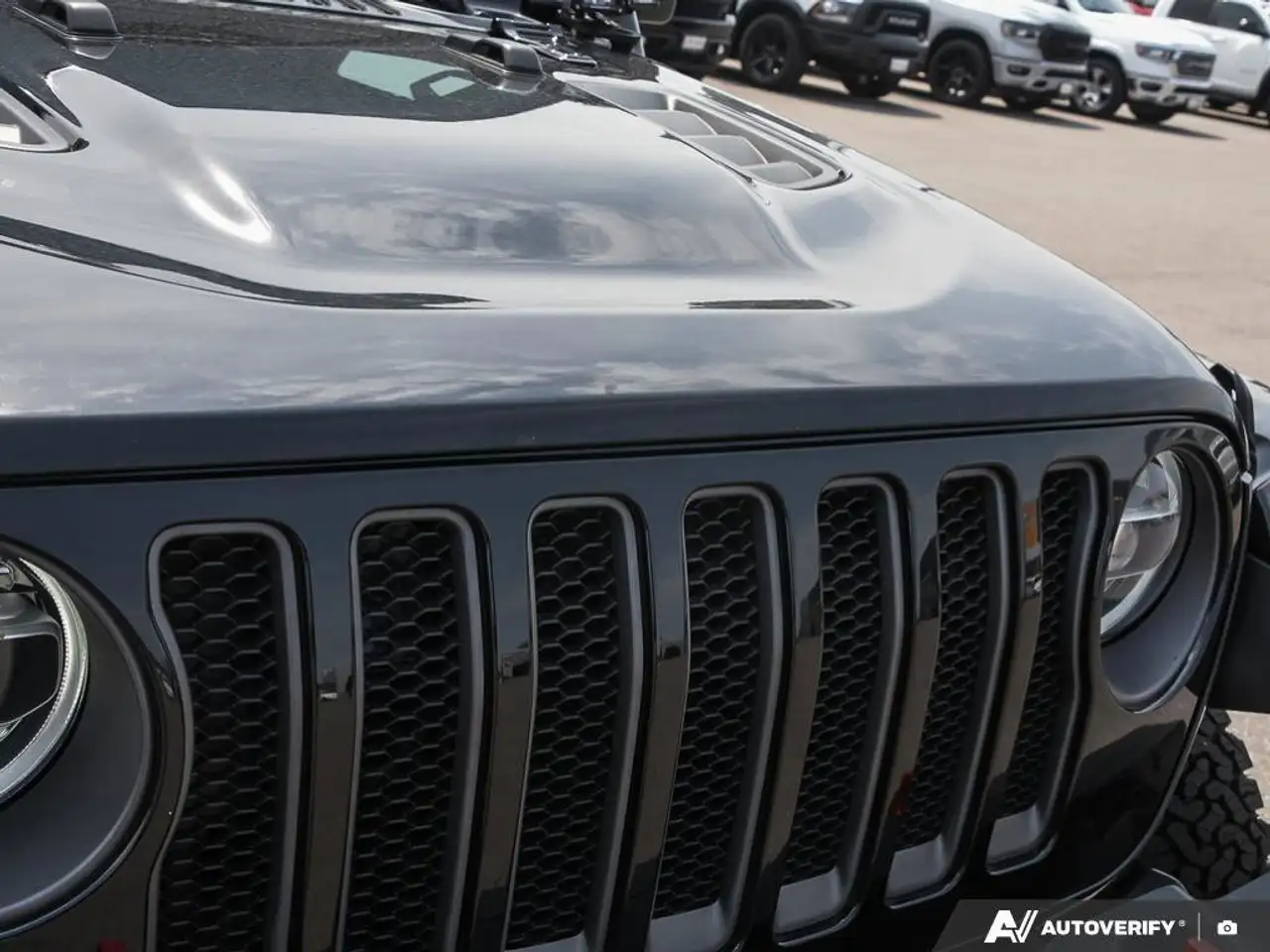 Jeep Wrangler снимка Jeep Wrangler