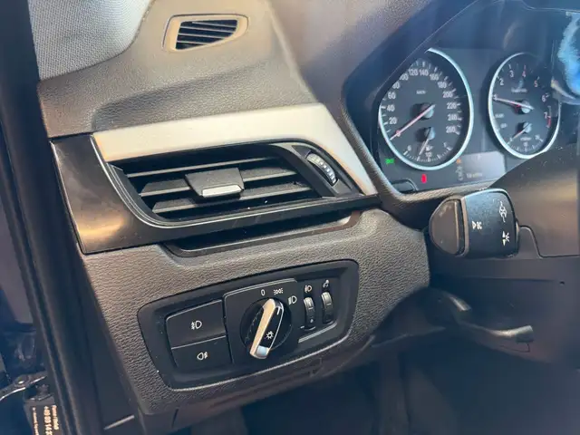 BMW X1 view 9