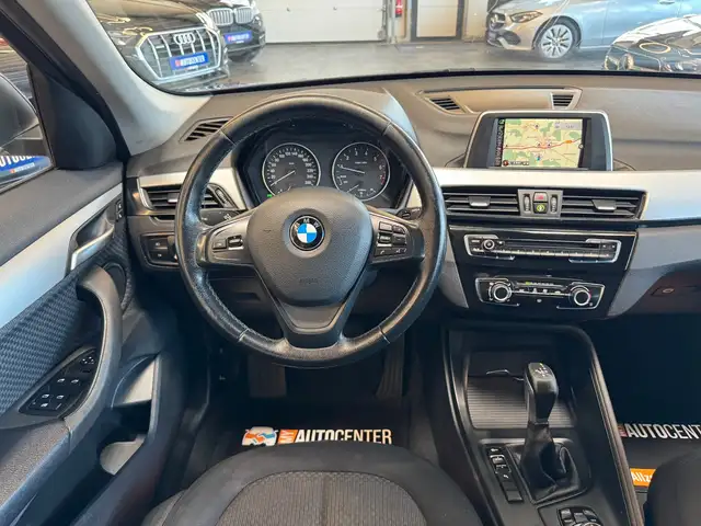 BMW X1 view 7