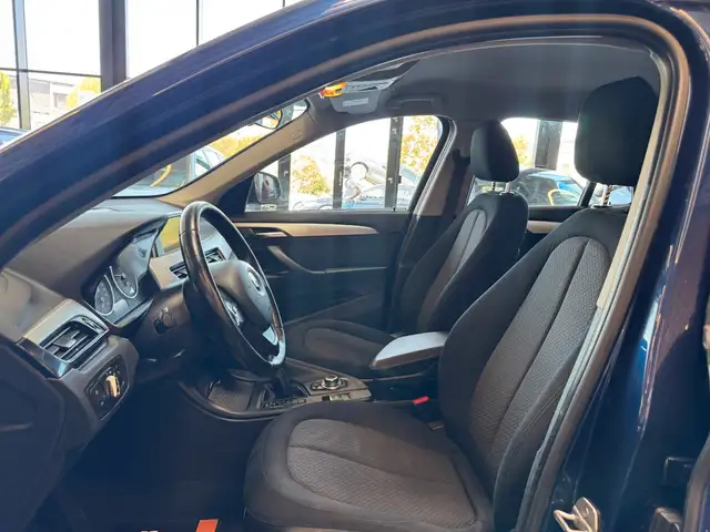 BMW X1 view 10