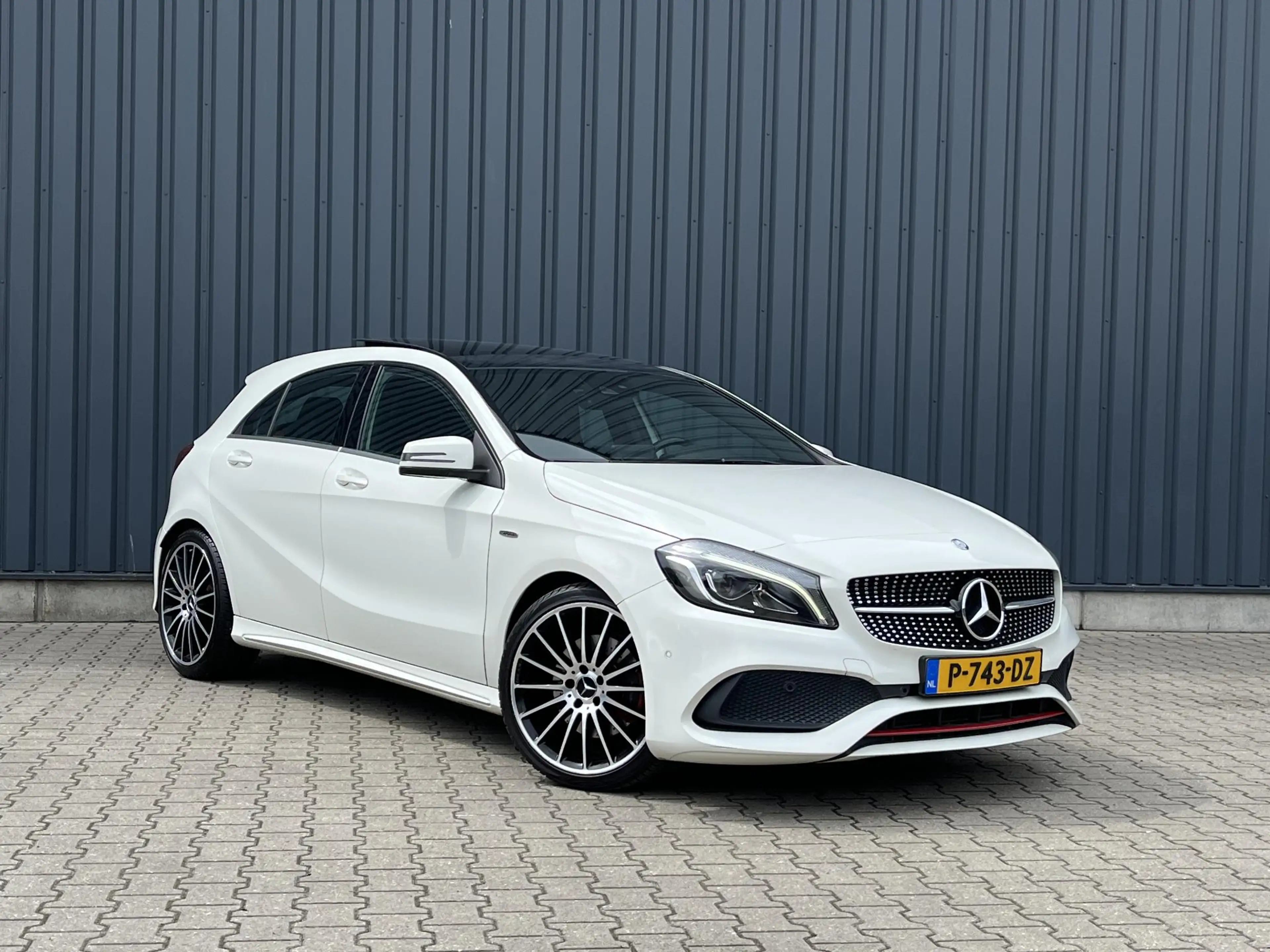 Mercedes-Benz A 250 Sport — photo 13