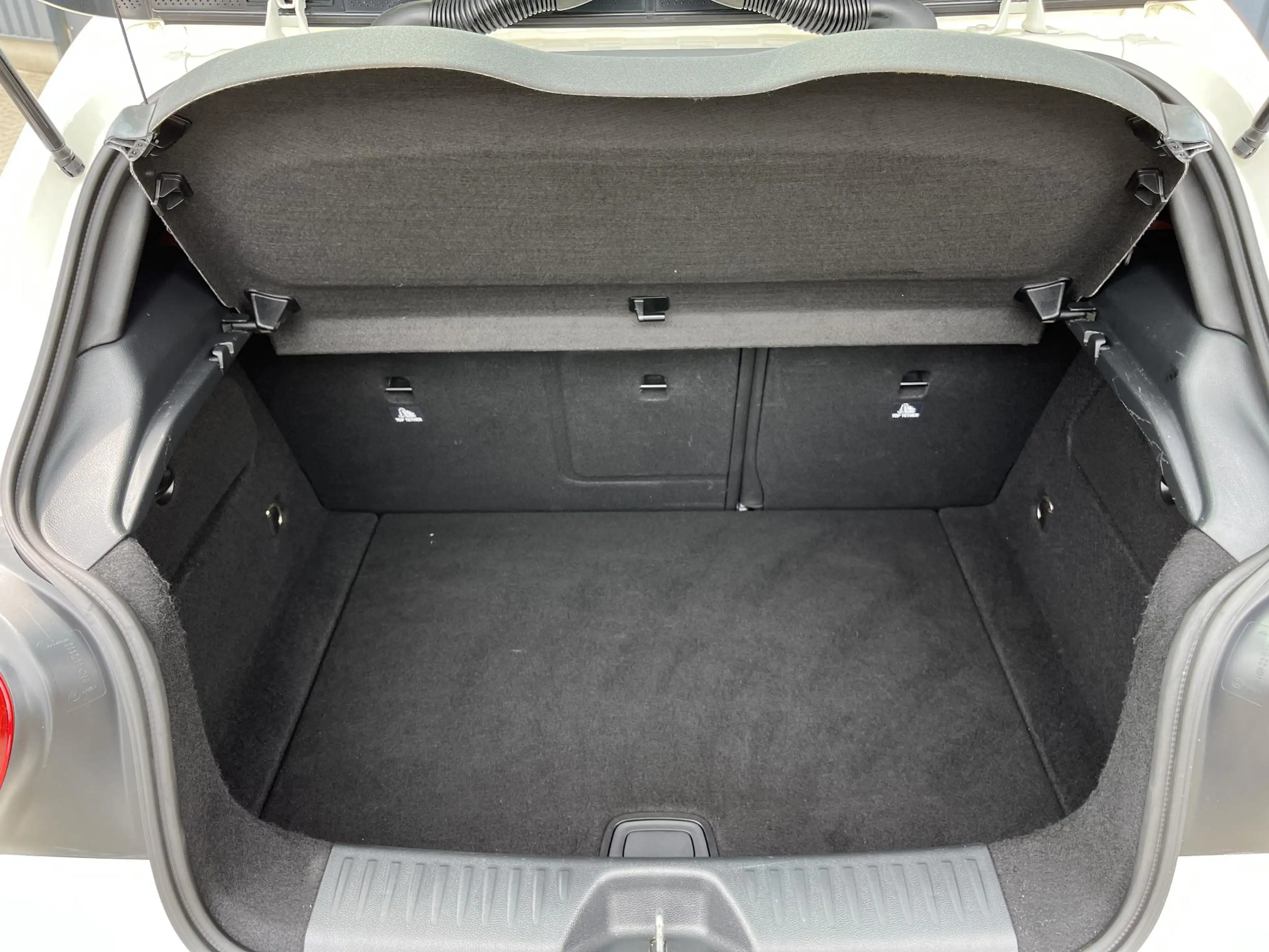 Mercedes-Benz A 250 Sport — photo 7
