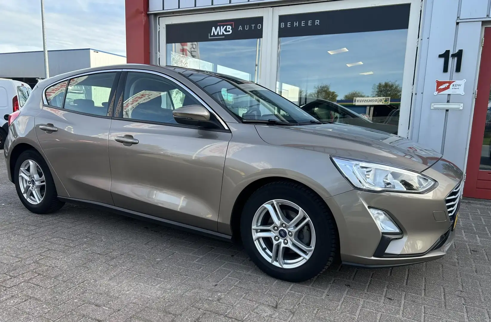 Ford Focus 1.0 EcoBoost Carplay/Airco/Cruise Grijs - 2