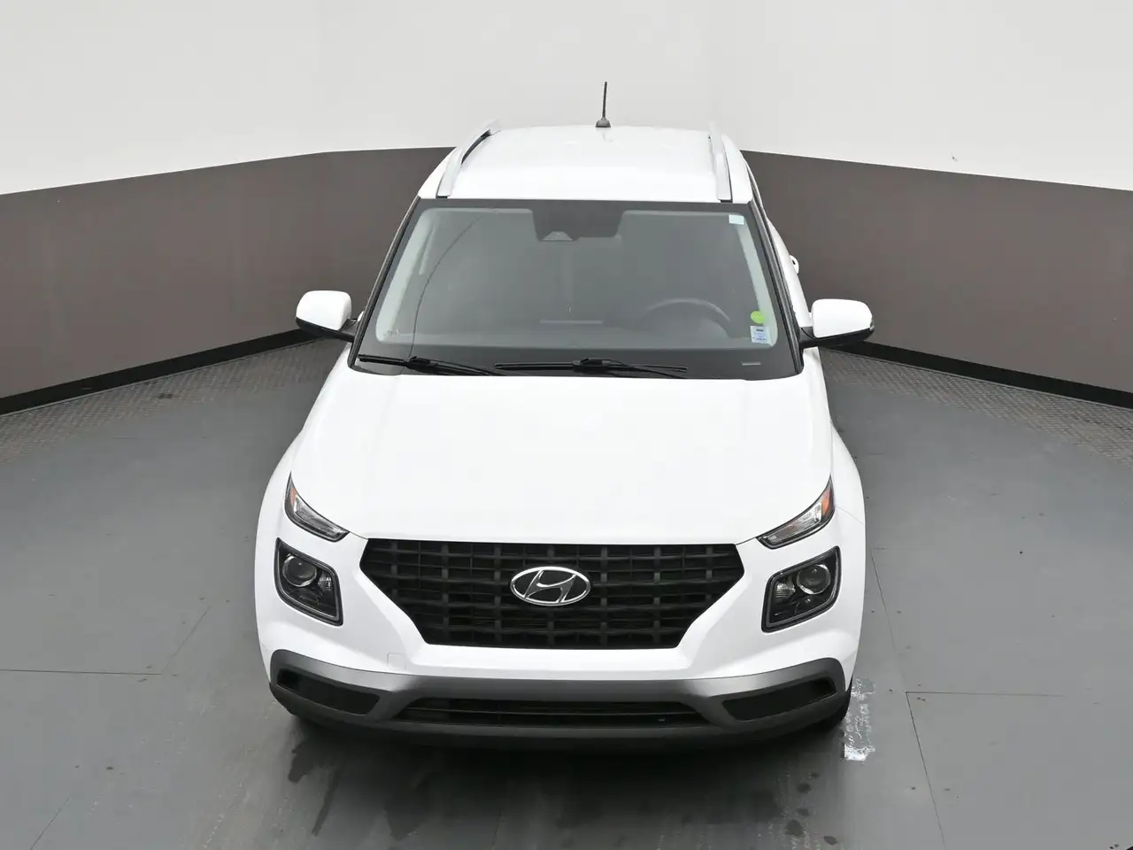 Hyundai Venue снимка Hyundai Venue