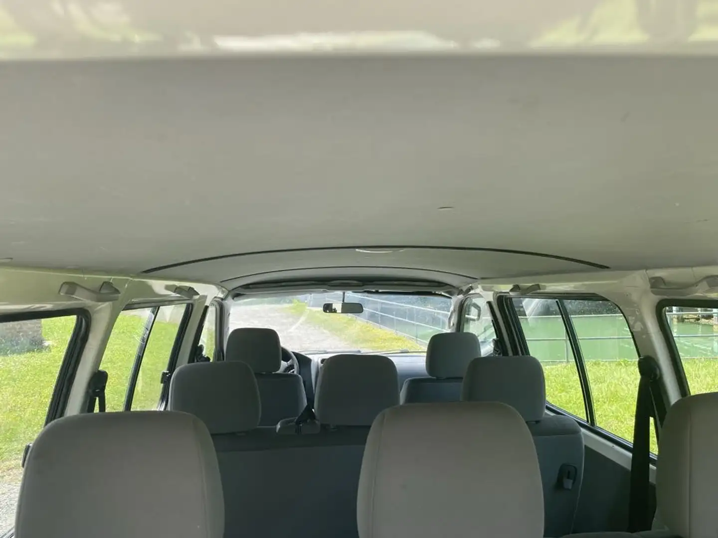 Toyota Hiace 117 D-4D 4X2 LONG CONFORT - 1