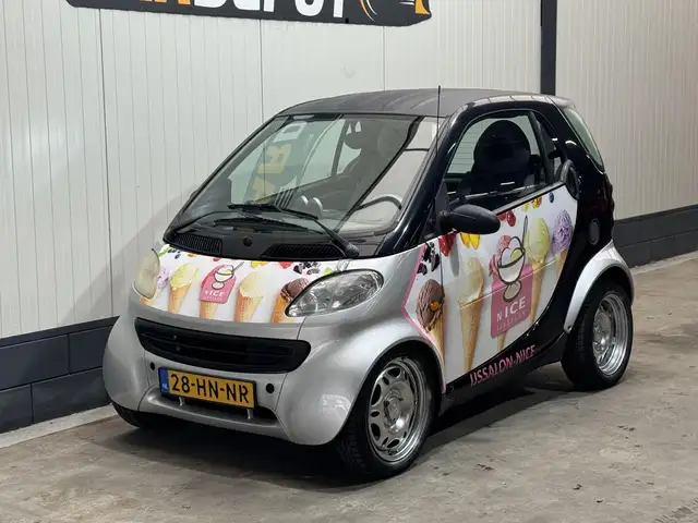 smart city-coupé/city-cabrio smart & pure
