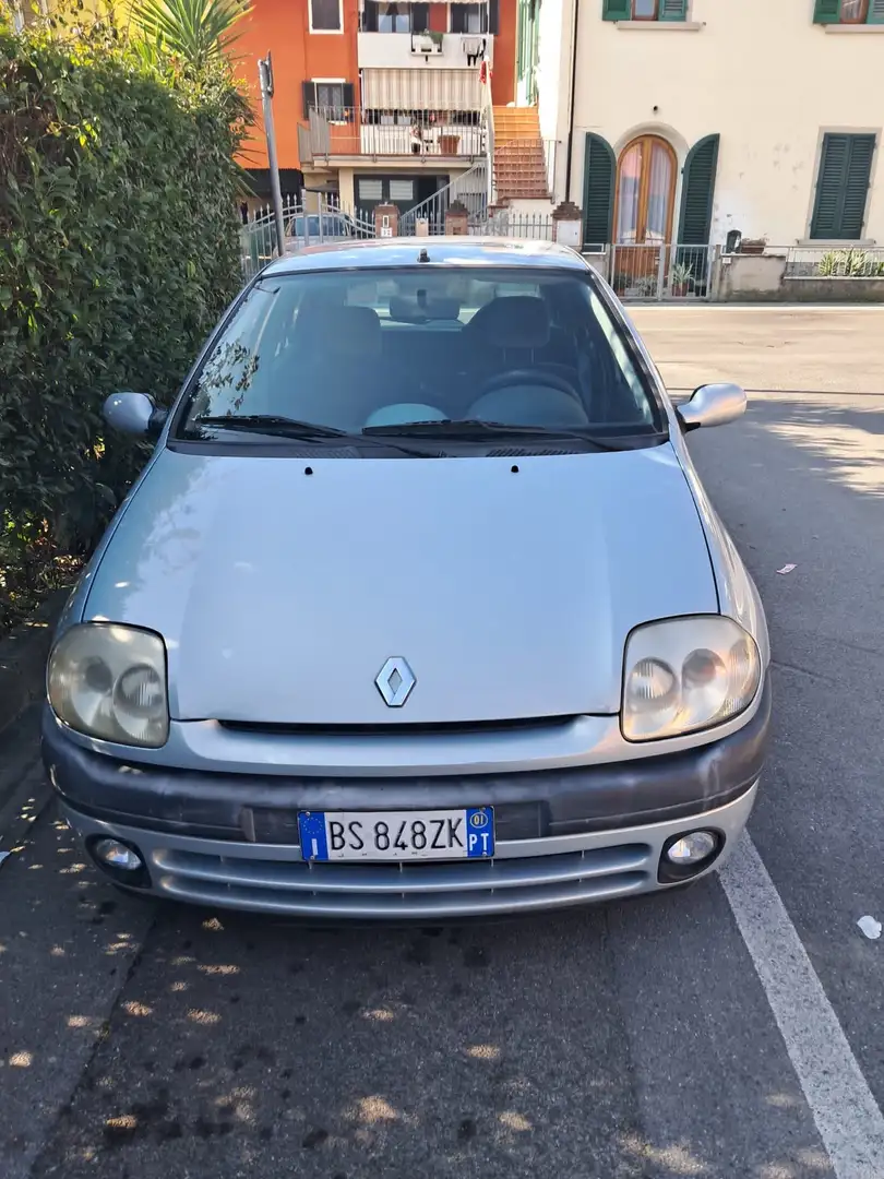 Renault Clio 5p 1.2 RT Grigio - 1