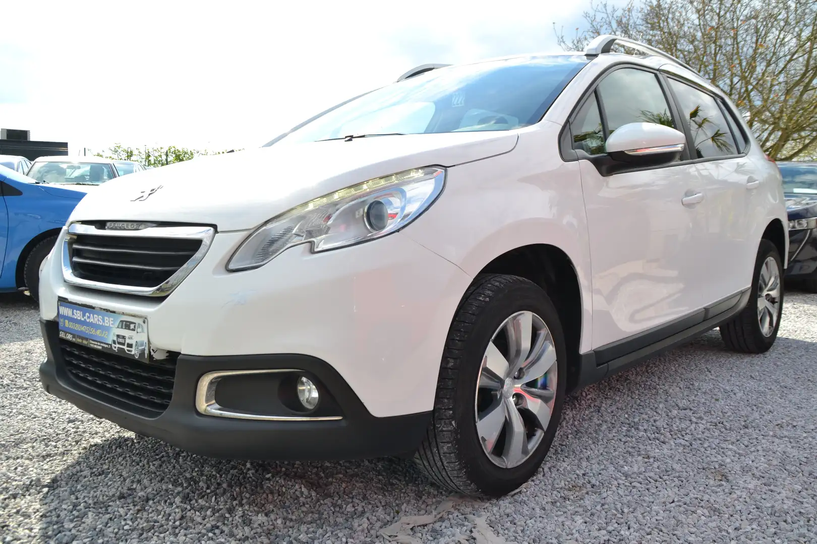 Peugeot 2008 🔥🤩NEW ARRIVAL🤩🔥1.4 HDi ACTIVE EURO 5b Weiß - 2
