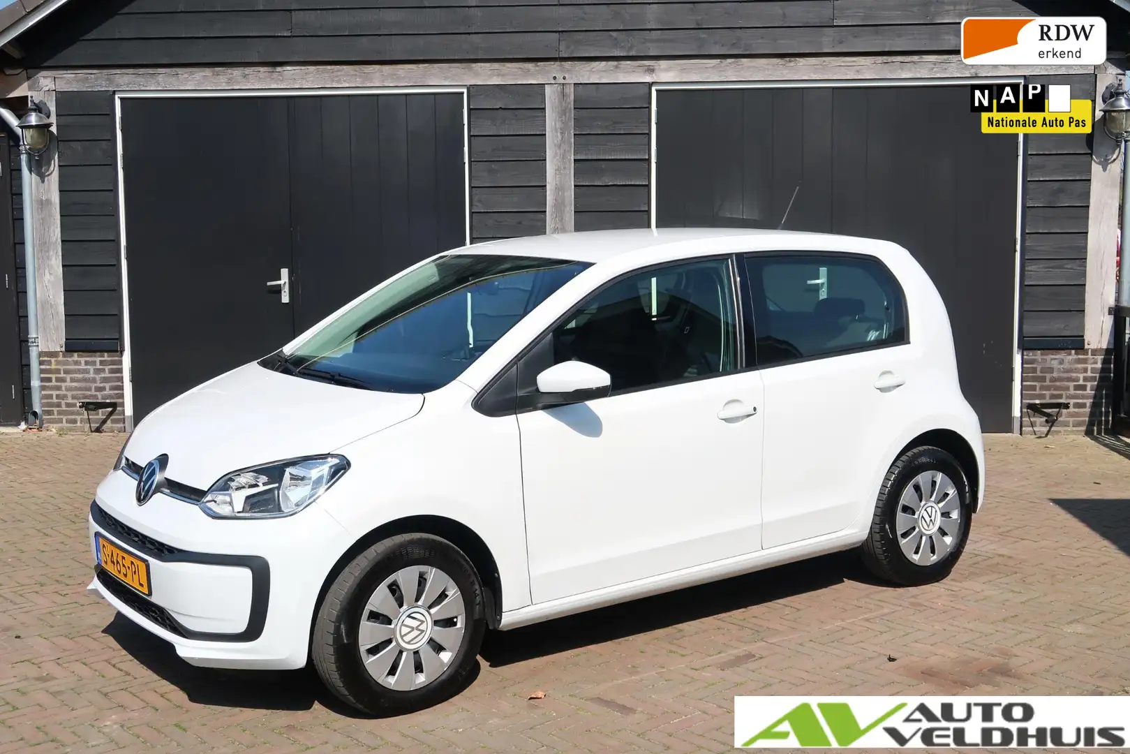 Volkswagen up! 1.0 AIRCO EL RAMEN Wit - 1