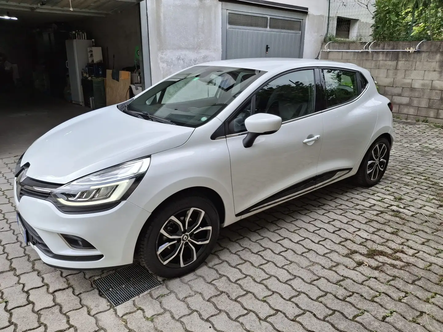 Renault Clio Clio IV 2017 0.9 tce energy Intens 90cv Bianco - 1