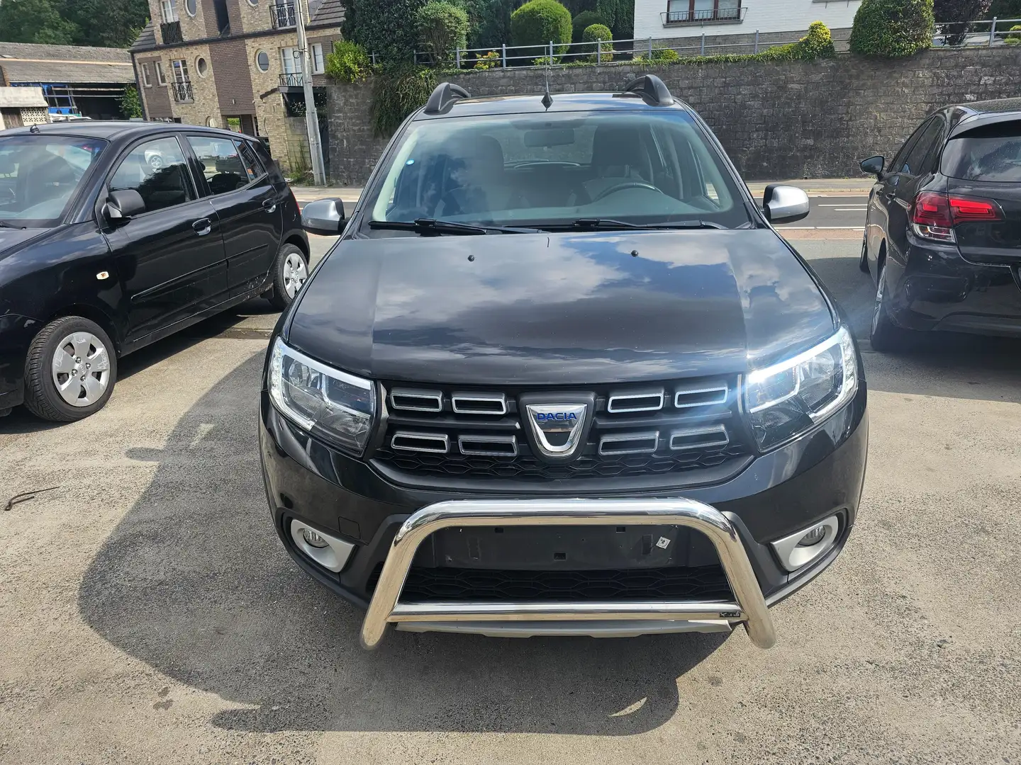 Dacia Sandero Sandero Stepway 1.0 TCe Stepway Plus (EU6.2) Noir - 1