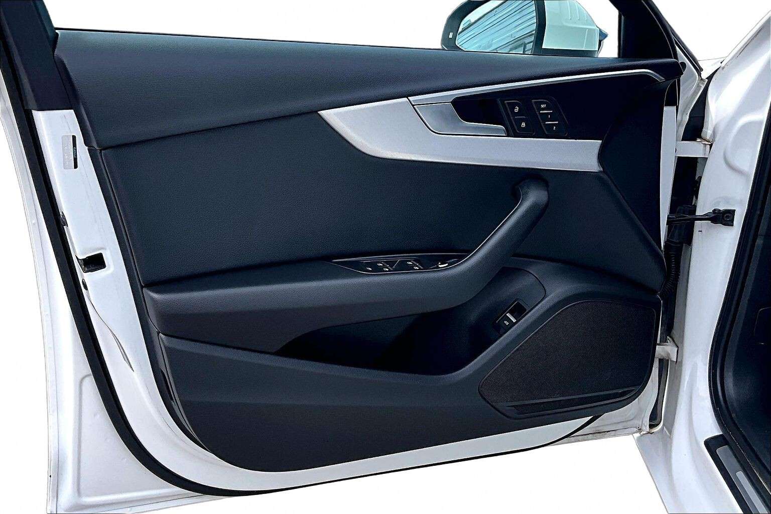 2019 Audi A4 Progressiv quattro | Navi | Heated Wheel 2,000 cc 4 cyl thumb 26