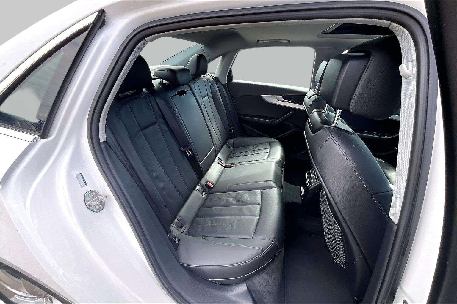 2019 Audi A4 Progressiv quattro | Navi | Heated Wheel 2,000 cc 4 cyl thumb 21