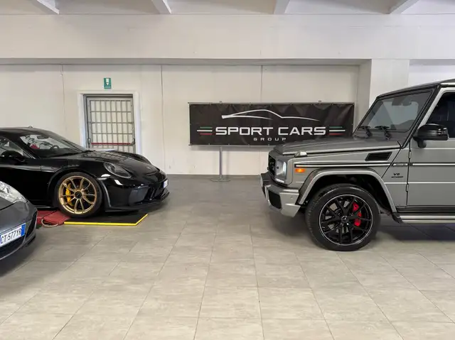 Mercedes-Benz G 63 AMG Classe G - 571cv AMG PLATINO MAGNO