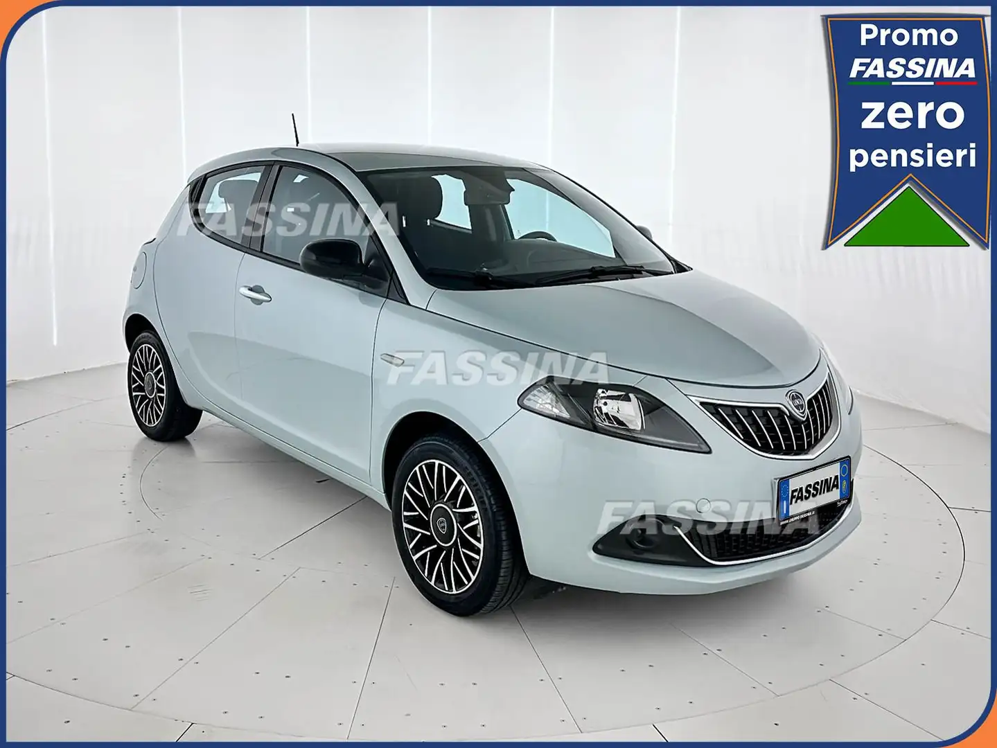 Lancia Ypsilon 1.0 FireFly 5 porte S&S Hybrid Platino Verde - 1