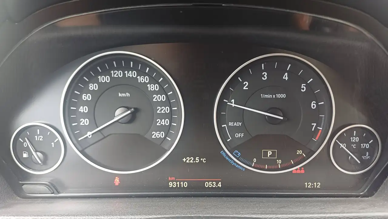 Mazda 626 1.8i GLX, foto 3