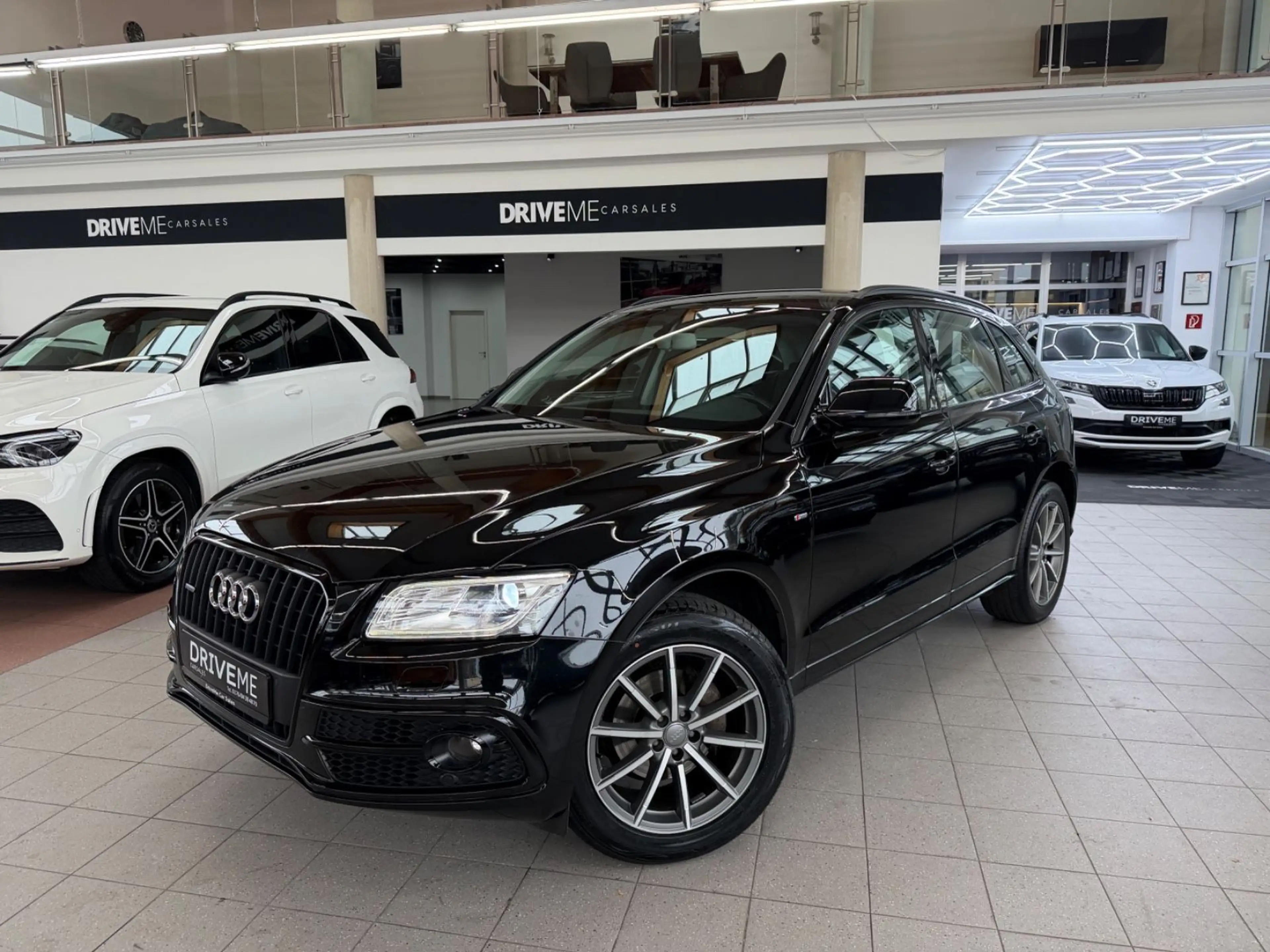 Audi Q5 2.0 TDI clean diesel/ultra S-Line Quattro