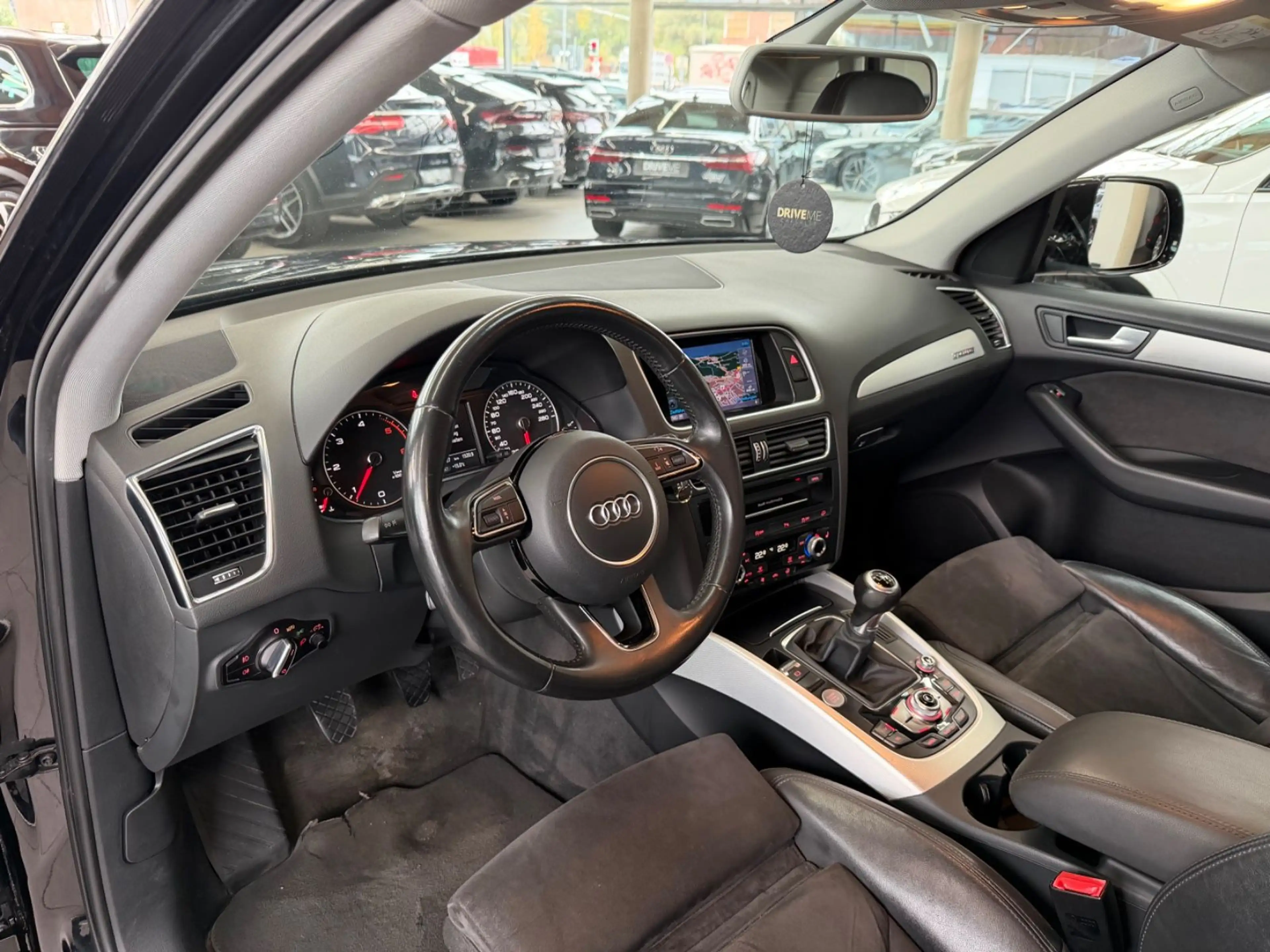 Audi Q5 2.0 TDI clean diesel/ultra S-Line Quattro — photo 13