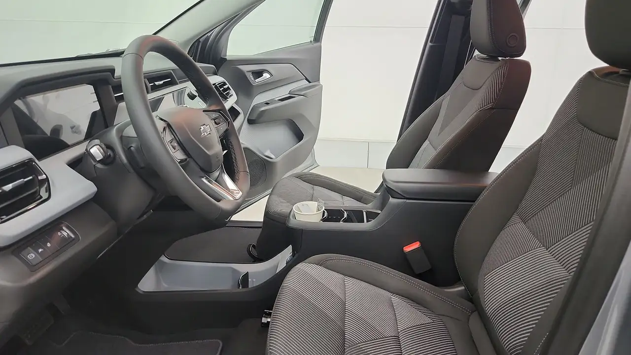 Chevrolet Bolt снимка Chevrolet Bolt