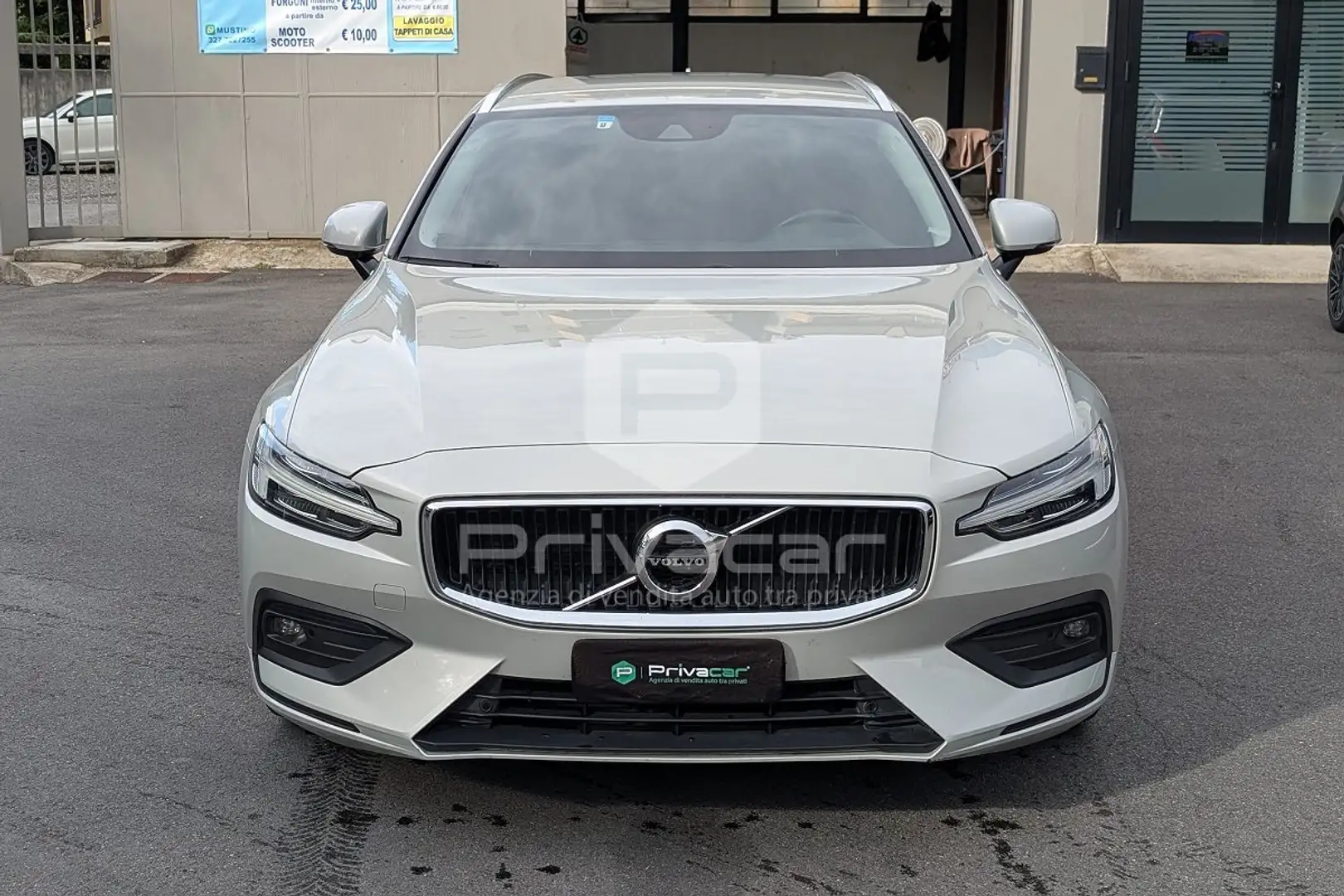 Volvo V60 V60 D4 Geartronic Business Plus Argent - 2