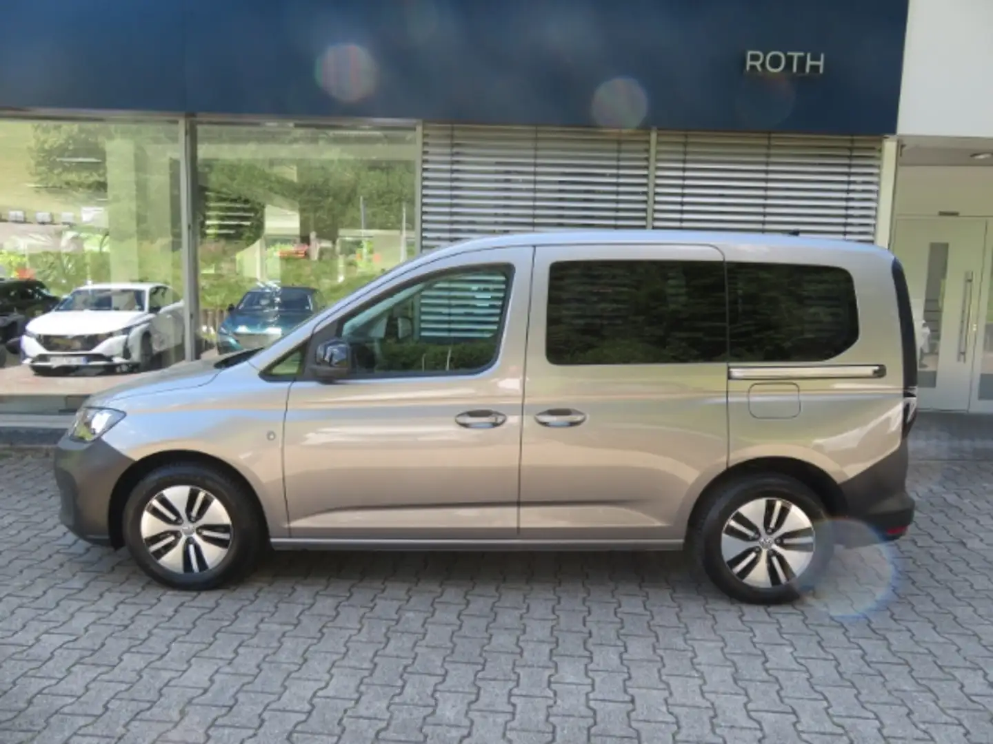 Volkswagen Caddy Basis EU6d 1.5 TSI BMT (5-Si.) Navi SHZ Temp Tel.- Beige - 1