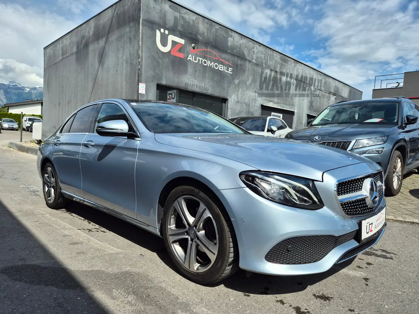 Mercedes-Benz E 220 E 220 d *** NAVI *** RÜCKFAHRKAMERA*** Grau - 1