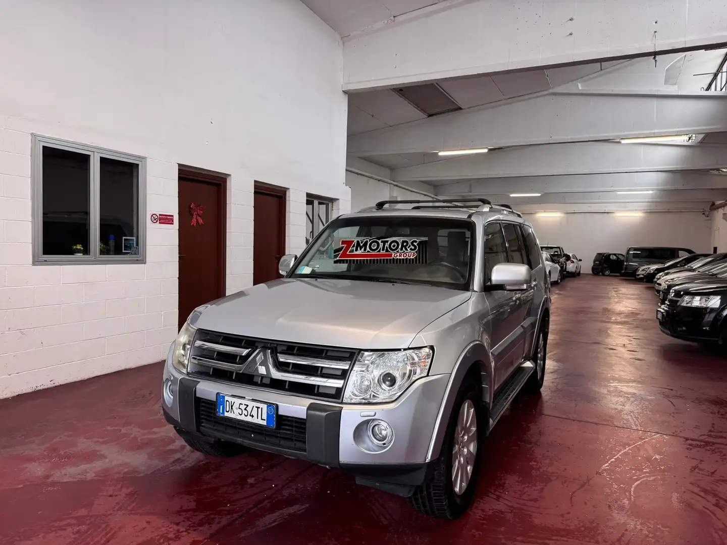 Mitsubishi Pajero Pajero 5p 3.2 CR Instyle auto Argento - 1