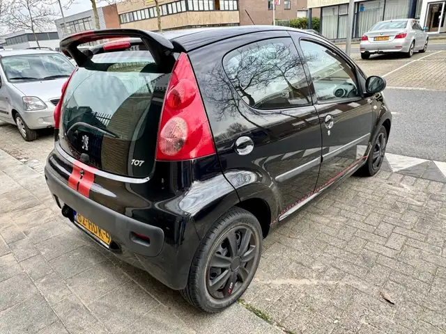 Peugeot 107 view 7